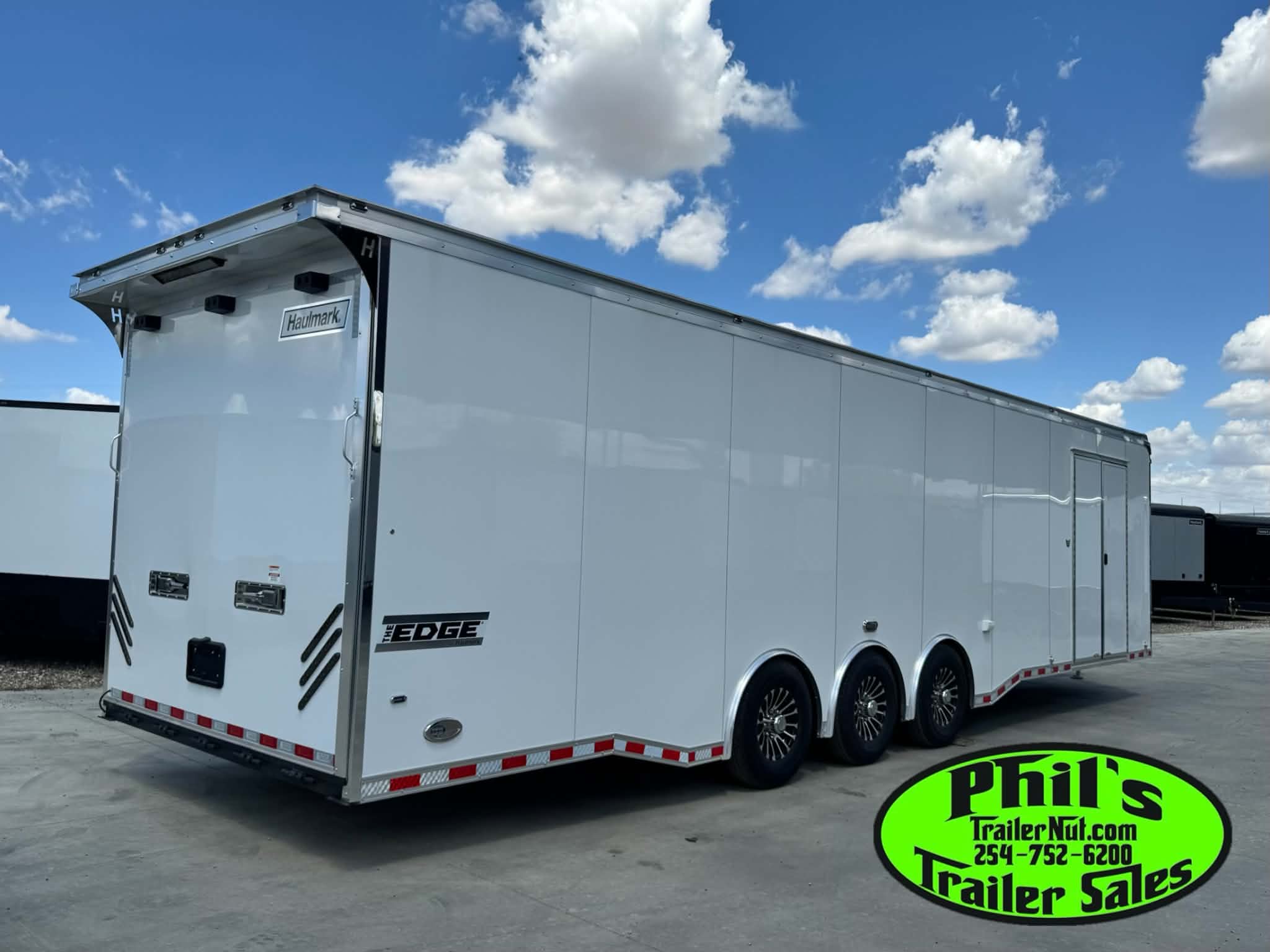 Haulmark NEW 85X34 EDGE RACE ENCLOSED CARGO TRAILER CAR HAULER TRAILER Car / Racing Trailer