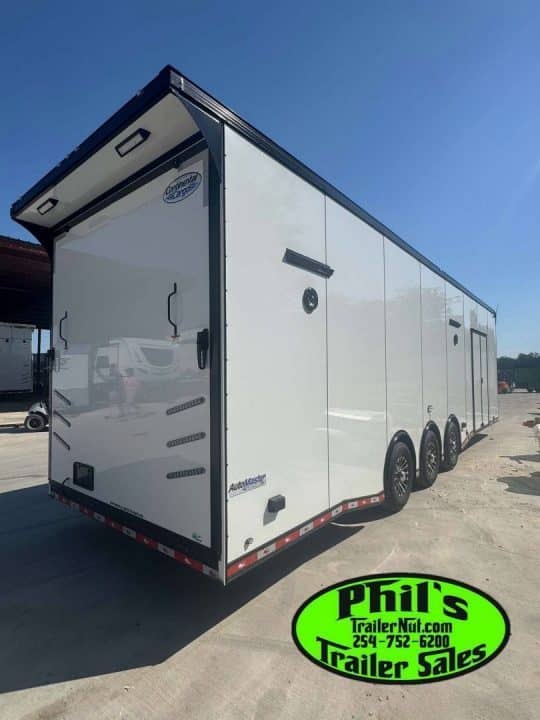 CONTINENTAL CARGO NEW 85X32 ENCLOSED RACE CAR TRAILER LATE MODEL RAMP OVERS TRAILER Car / Racing Trailer