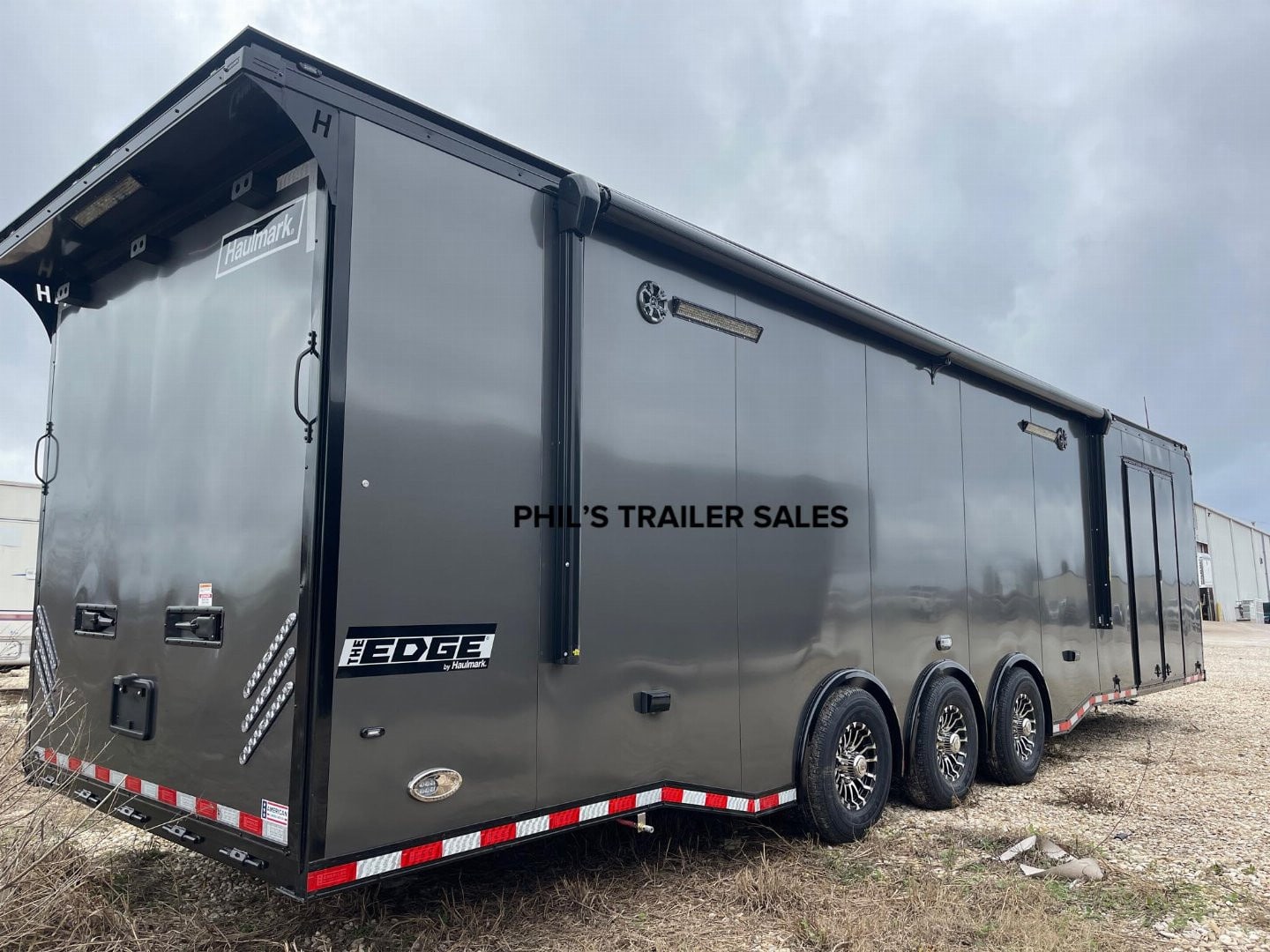 Haulmark NEW 85X34 EDGE ENCLOSED CAR RACE TRAILER ELECTRIC AWNING CARGO TRAILERS CAR HAULER Car / Racing Trailer