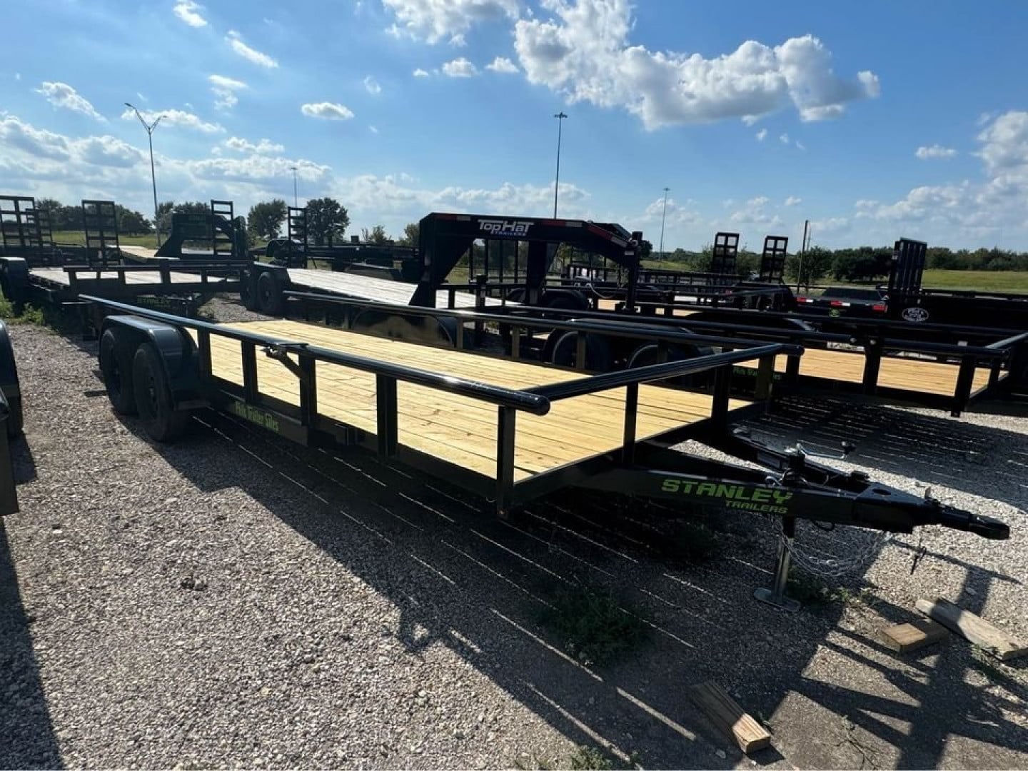 Stanley Trailers 83X20 PIPE TOP OPEN TRAILER Utility Trailer SLIDE IN RAMPS