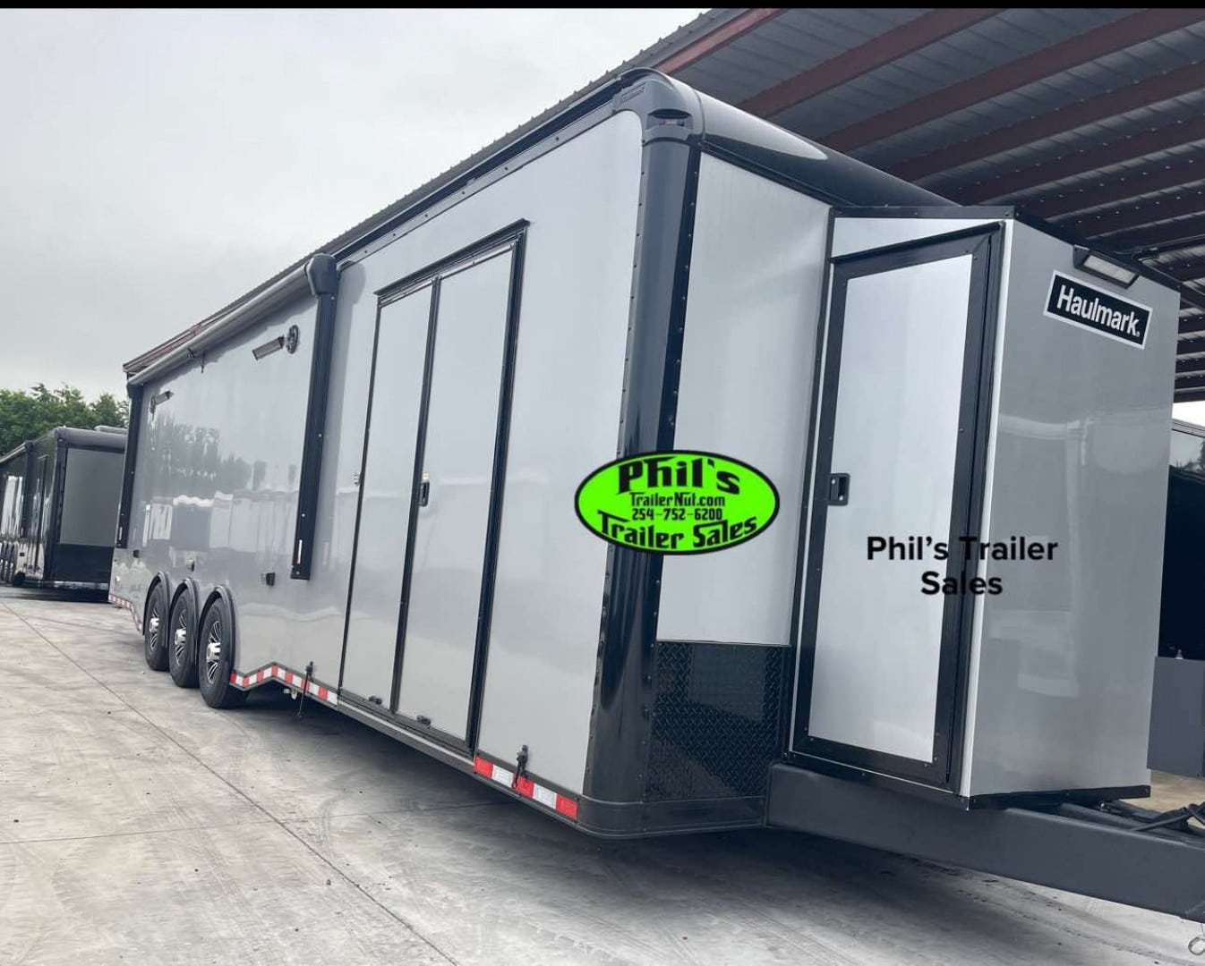 Haulmark 34′ EDGE PRO RACE TRAILER TONGUE BOX ELECTRIC AWNING AIRLINES Car / Racing Trailer