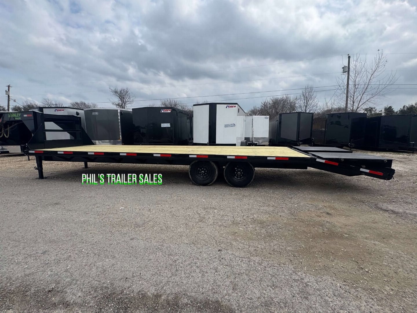 Stanley Trailers 102 X 30 GOOSENECK DECK OVER Equipment Trailer 5′ MEGA RAMPS