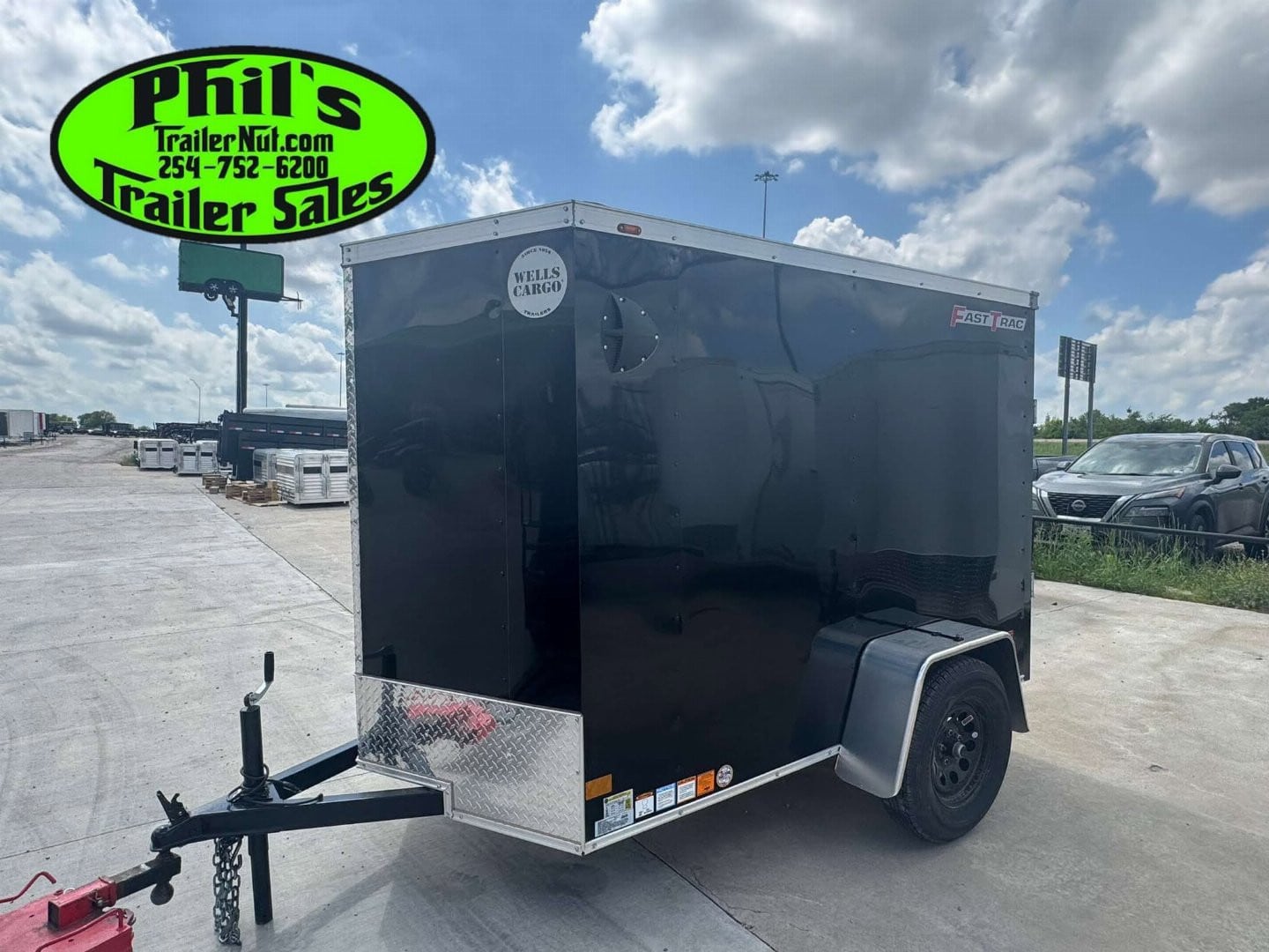 Wells Cargo FAST TRACK DELUX 5X8 ENCLOSED TRAILER Cargo / Enclosed Trailer