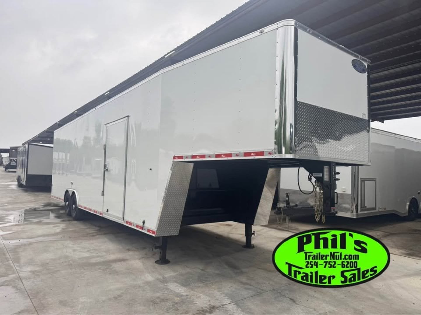 Continental Cargo NEW 85X36 ENCLOSED GOOSENECK CARGO TRAILER Cargo / Enclosed Trailer