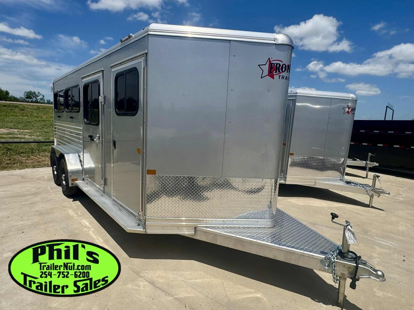 Frontier Trailers 6 PEN LOW PRO LIVESTOCK TRAILER Stock / Stock Combo Trailer ROOF TOP AC!! LAST 1 AT THIS PRICE! GET IT BEFORE IT’S GONE!