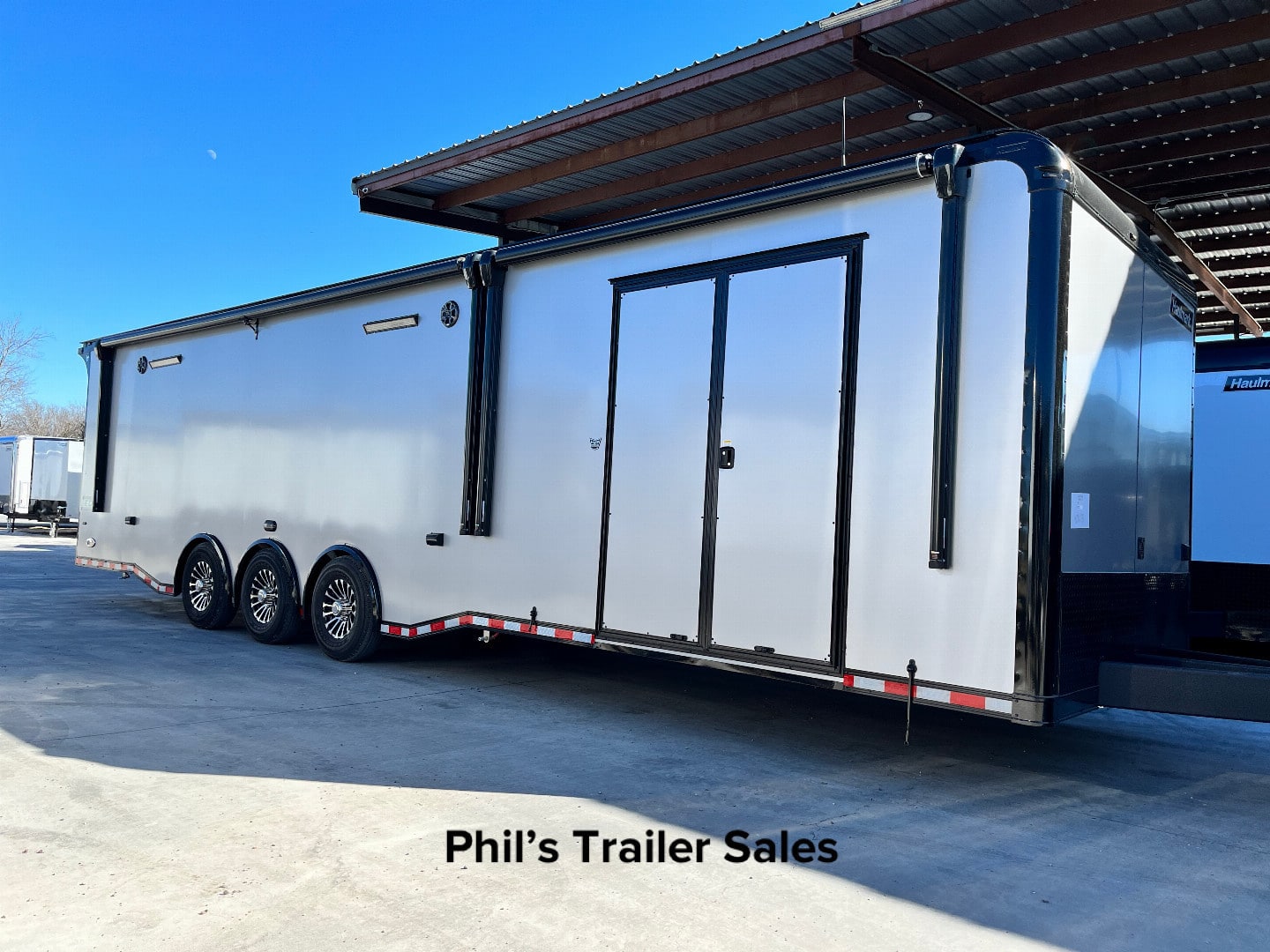 Haulmark NEW 85X34 EDGE ENCLOSED CAR RACE TRAILER ELECTRIC AWNING TRAILER HAULER CARGO TRAILERS Car / Racing Trailer