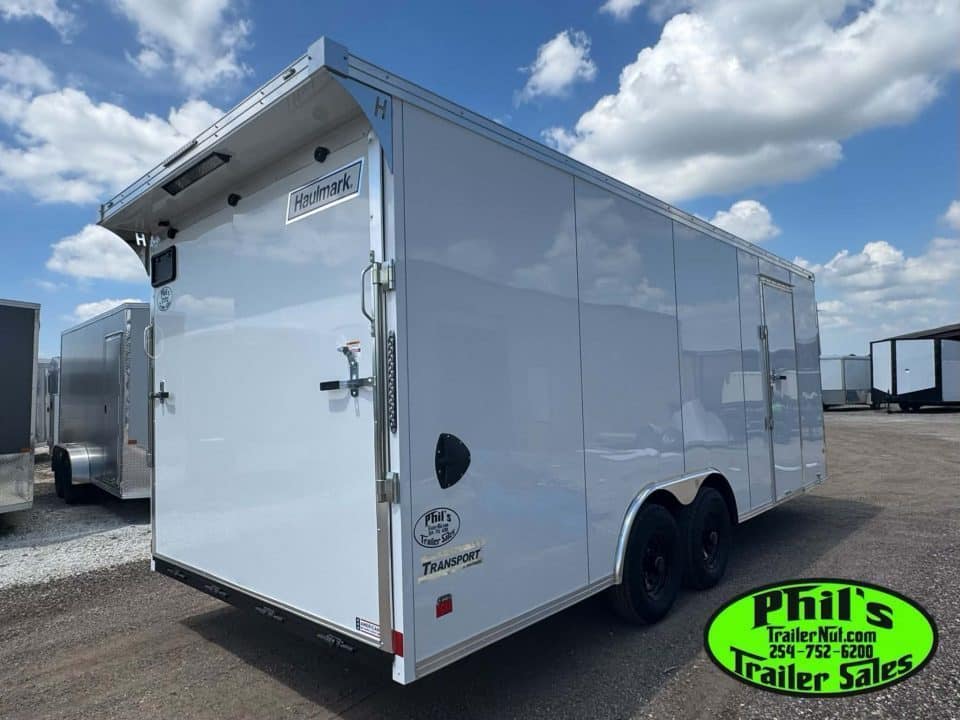 2026 Haulmark 8.5X24 ENCLOSED TRAILER Cargo / Enclosed Trailer SCREWLESS .080 EXTERIOR & REAR WING