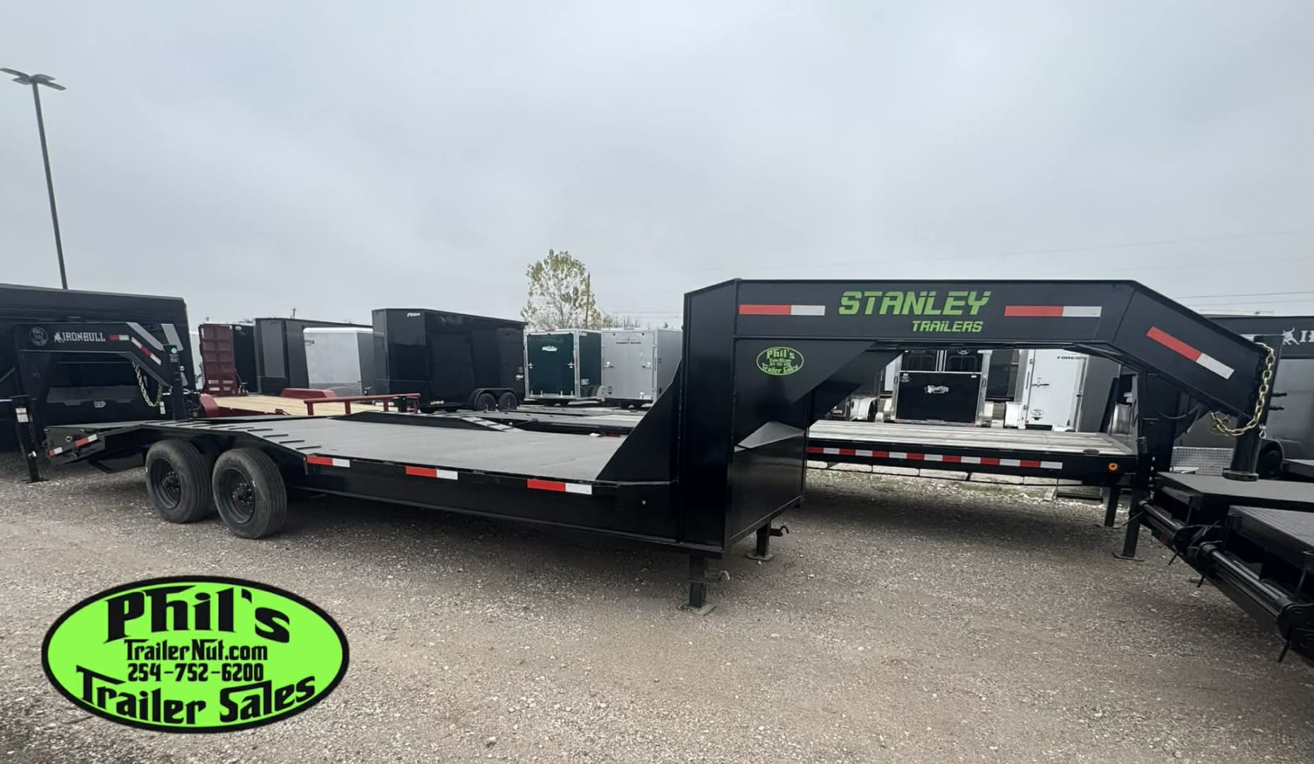 Stanley Trailers 102X24 DRIVE OVER GOOSENECK 20K GVWR 10,000 AXLES MEGA RAMPS Equipment Trailer