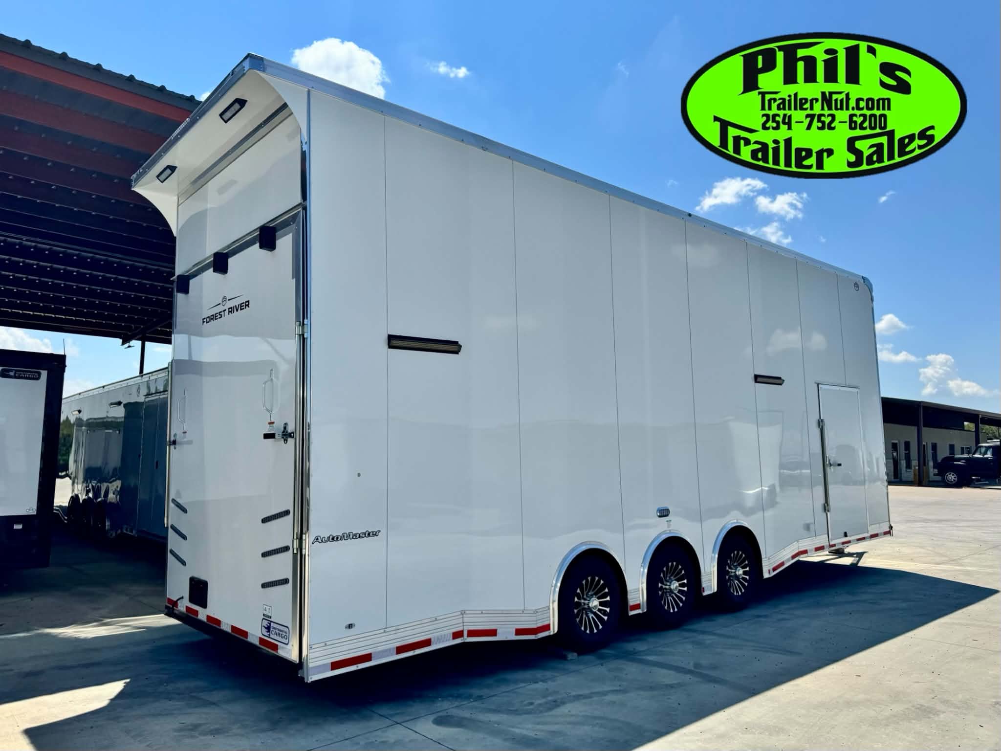 2026 Continental Cargo Trailers 8.5 x 30 RACE / STACKER TRAILER – 2 CAR HAULER
