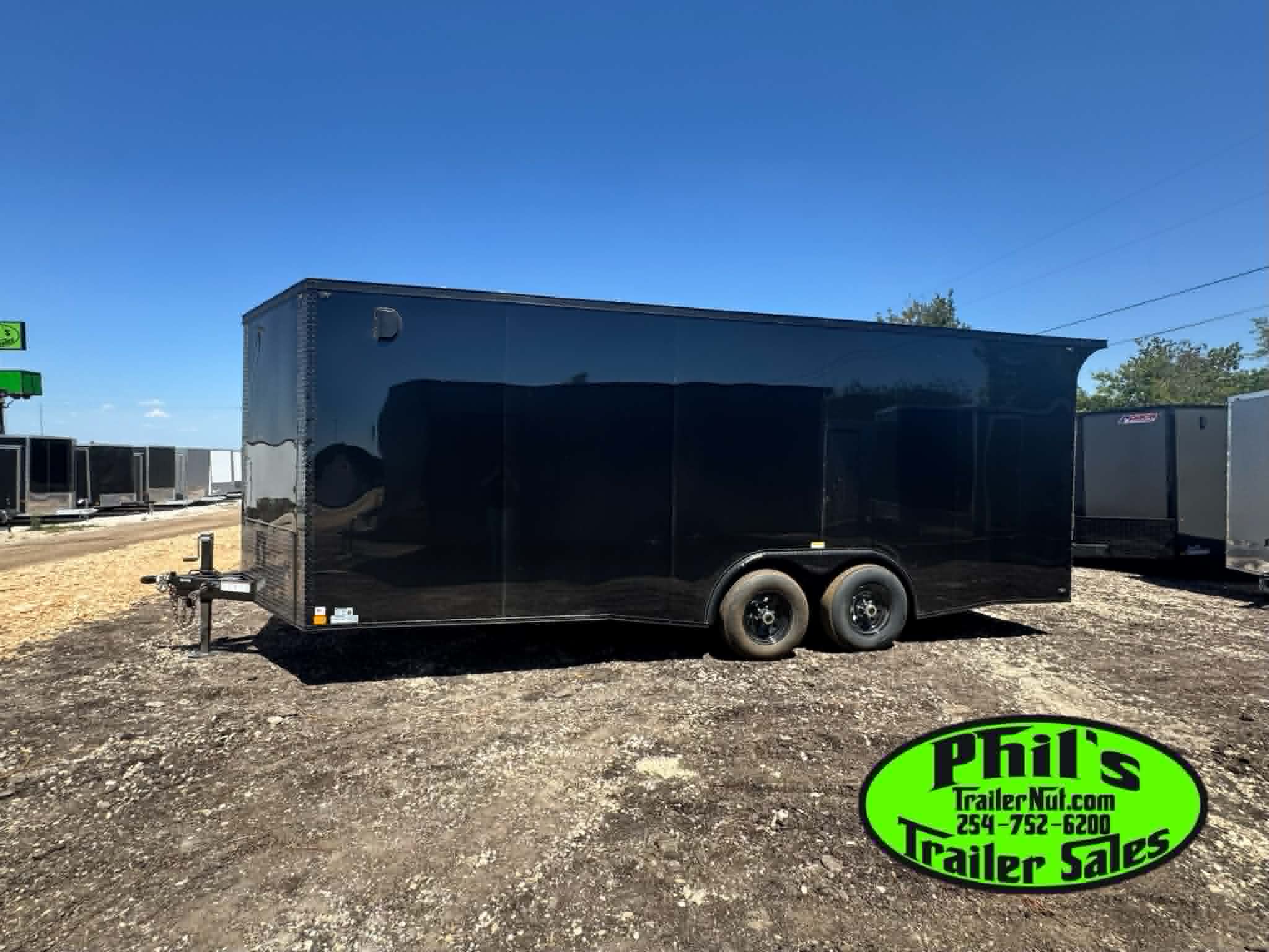 2026 8.5 x 20 – ENCLOSED TRAILER – CAR HAULER SCREWLESS BLACKOUT EXTERIOR & REAR WING!