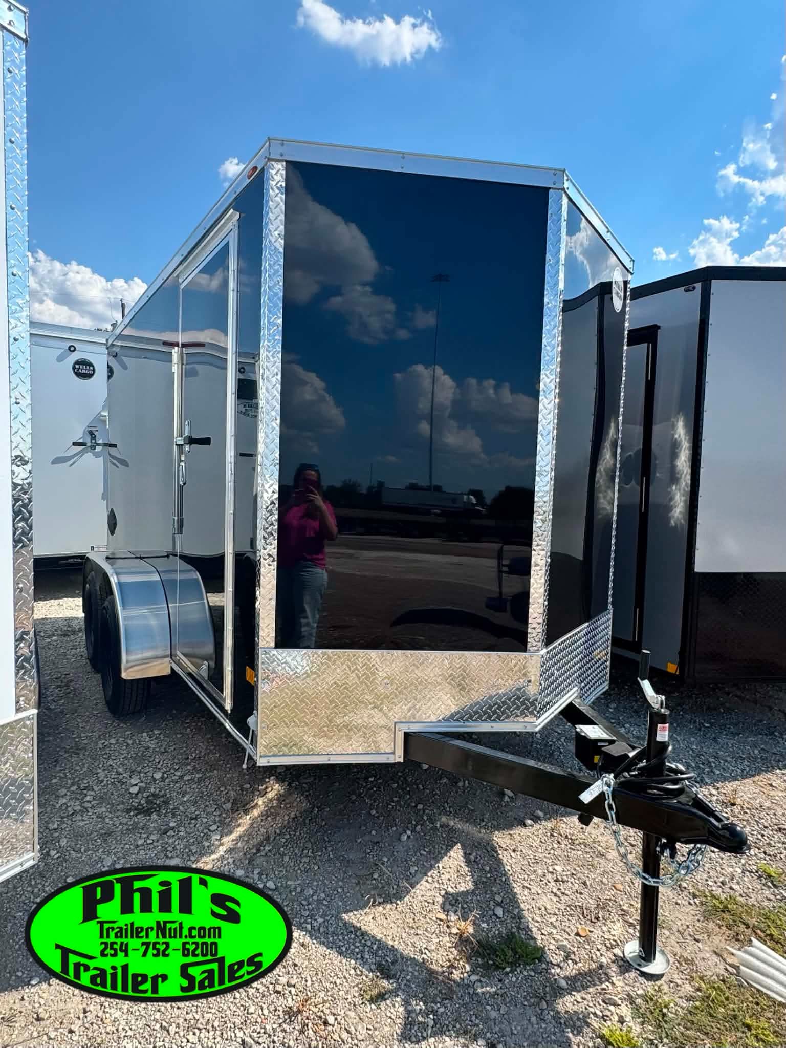 2026 Wells Cargo Trailers 6 x 12 ENCLOSED TRAILER FAST TRACK DELUX