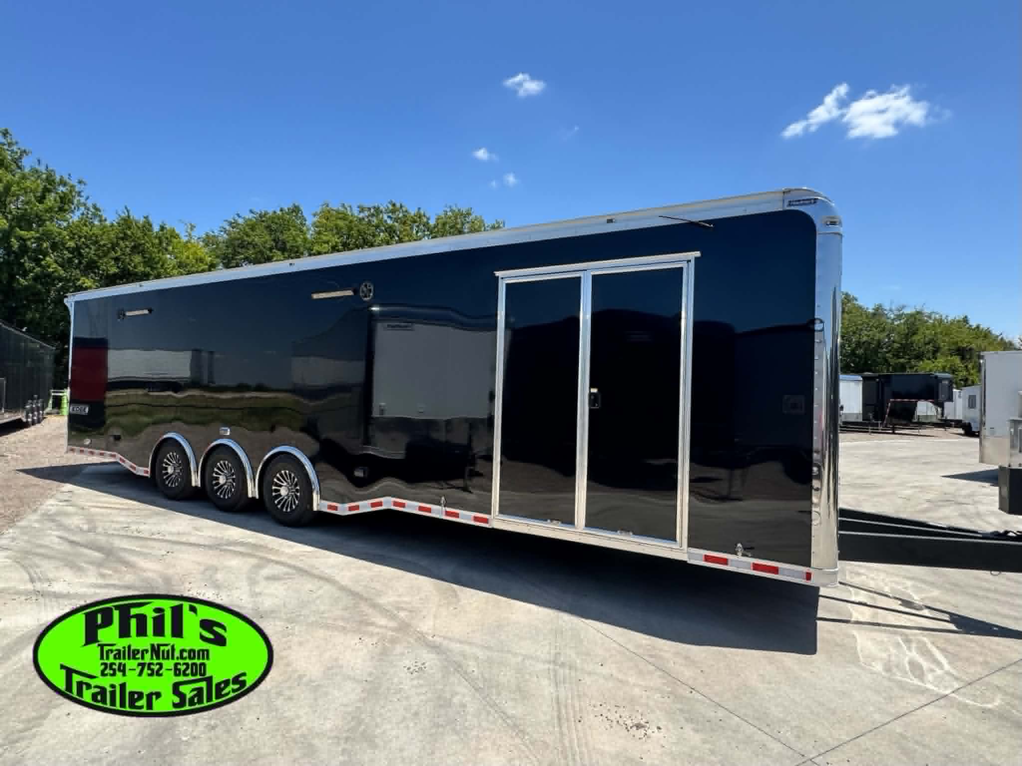 2026 Haulmark Trailers 8.5 x 34 EDGE PRO RACE TRAILER BATHROOM PACKAGE