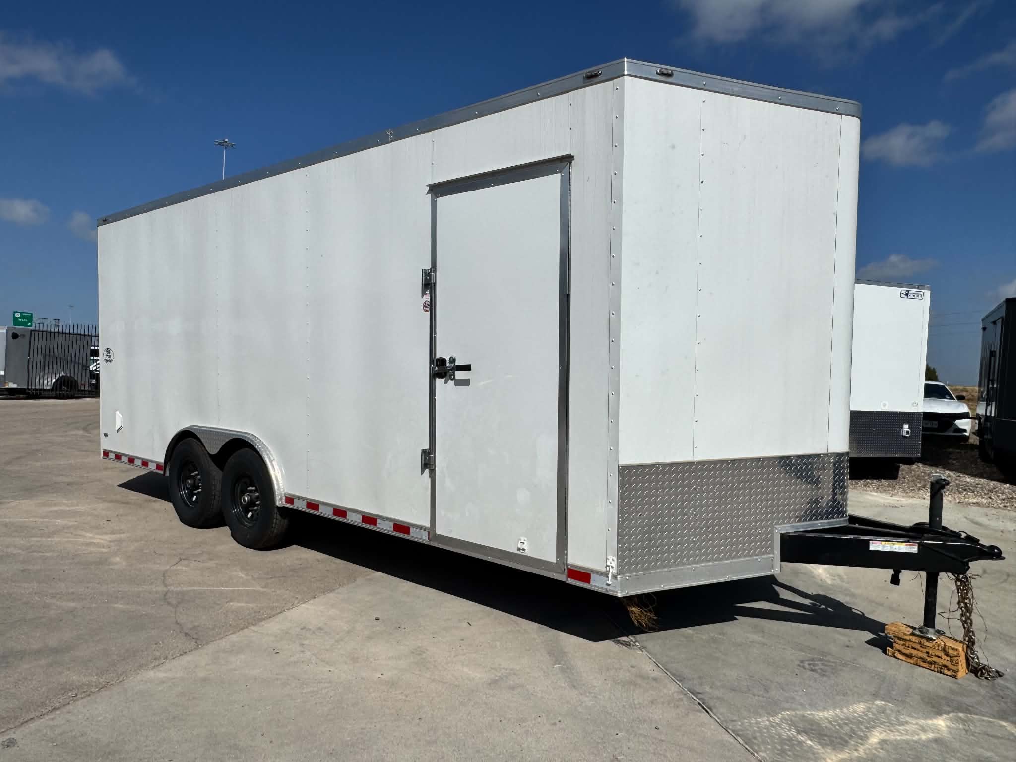 2025 USED STALLION 8.5X20 ENCLOSED TRAILER UPGRADED 7K AXLES & EXTRA HEIGHT Cargo Trailers, Used & Closeout Models USEDST8520W